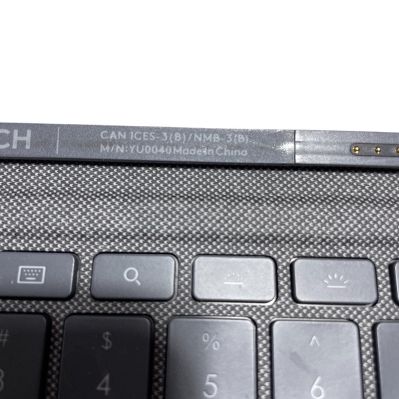 Combo‎ Touch Ipad Keypad and Case (space key does not work) - Picture 3 of 5